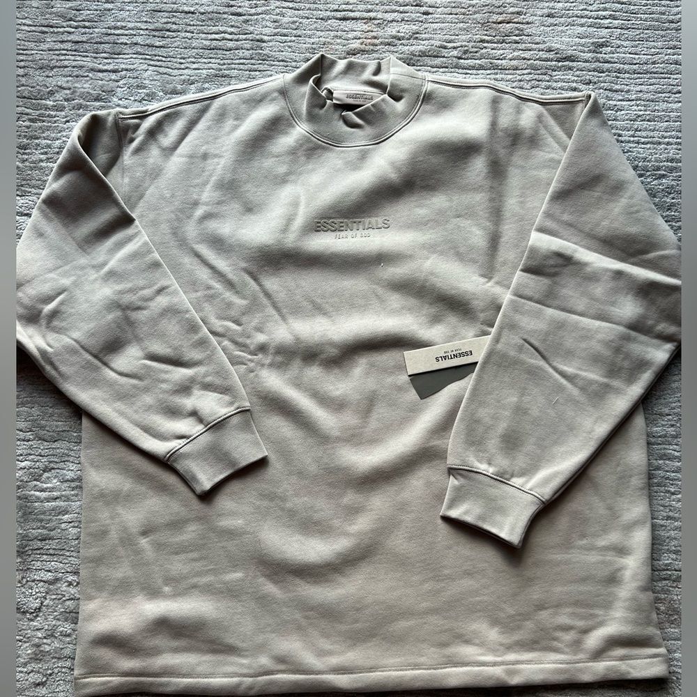 Essentials Crewneck Gray size Large